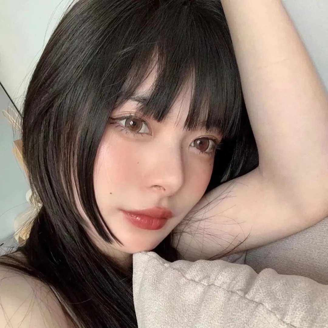 彩凤云裳